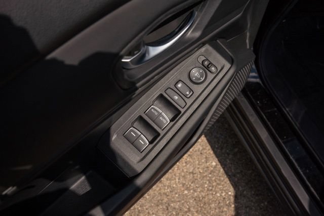 Used 2025 Honda Accord SE image 18