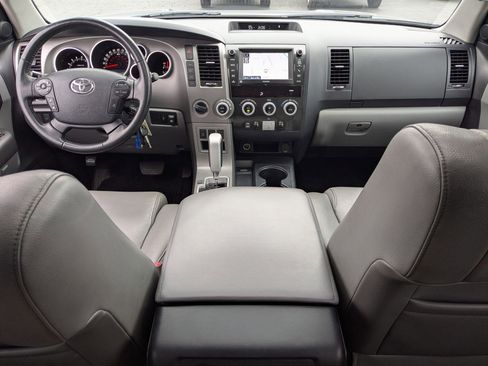 Used 2013 Toyota Sequoia Limited image 38
