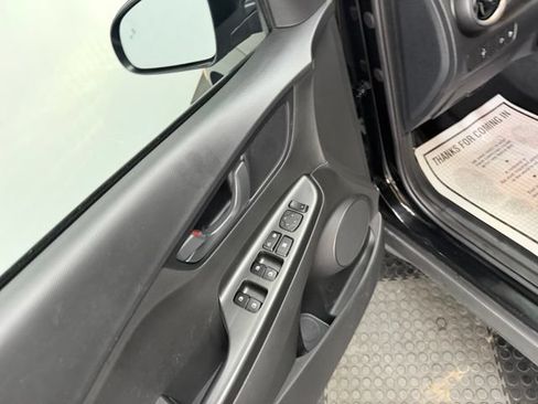 Certified 2023 Hyundai Kona SE AWD/4WD image 19