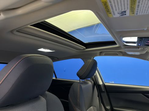 Used 2019 Subaru Crosstrek 2.0i Premium image 24