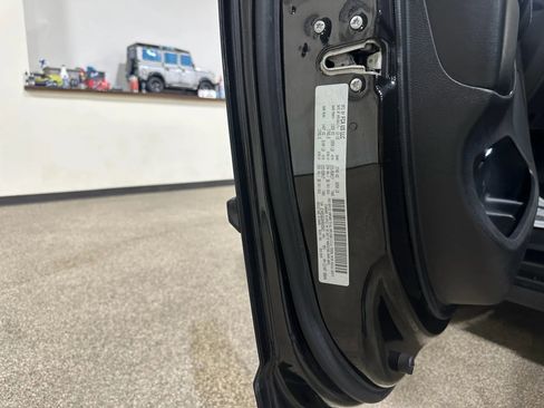 Used 2017 Dodge Grand Caravan SE image 54