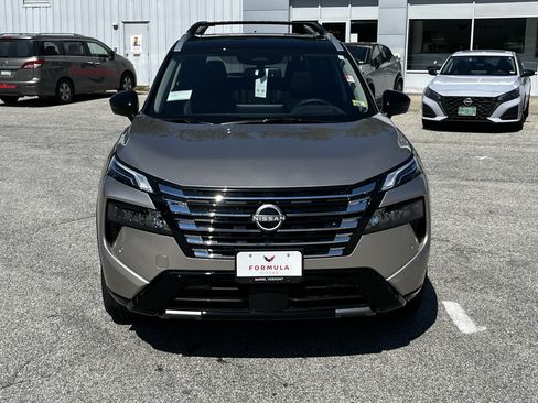 New 2026 Nissan Rogue Platinum w/ Platinum Premium Package AWD/4WD image 2