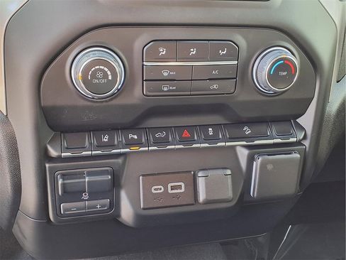 Used 2024 Chevrolet Silverado 2500 Custom w/ Custom Convenience Package image 20