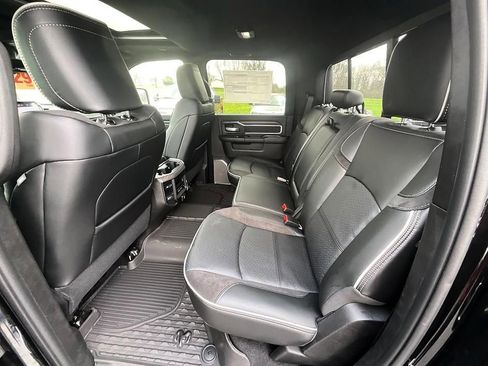 New 2026 RAM 3500 Laramie AWD/4WD image 36