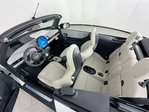 New 2026 MINI Cooper S image 18