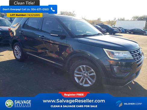Used 2016 Ford Explorer XLT w/ Equipment Group 202A image 5