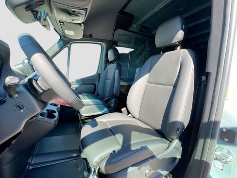 New 2026 Mercedes-Benz Sprinter 2500 image 12
