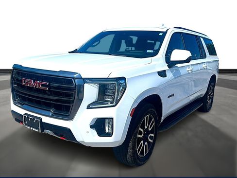 Used 2024 GMC Yukon XL AT4 w/ Technology Package AWD/4WD image 1