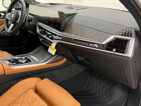 New 2026 BMW X7 xDrive40i w/ M Sport Package image 31