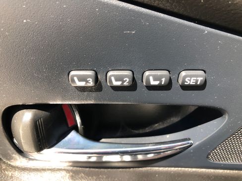 Used 2015 Lexus RX 450h FWD image 23