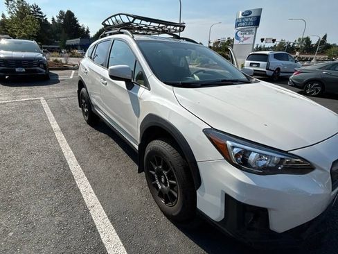 Used 2019 Subaru Crosstrek 2.0i Premium AWD/4WD image 2