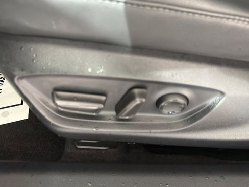 Used 2023 Toyota Camry XLE image 14