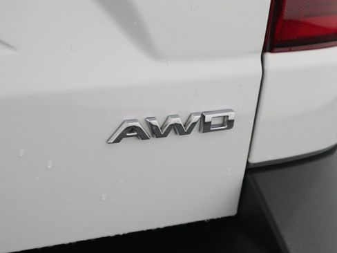 Used 2024 Ford Maverick Lariat w/ Black Appearance Package image 38