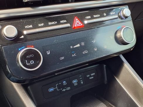 Used 2025 Hyundai Tucson SEL FWD image 10