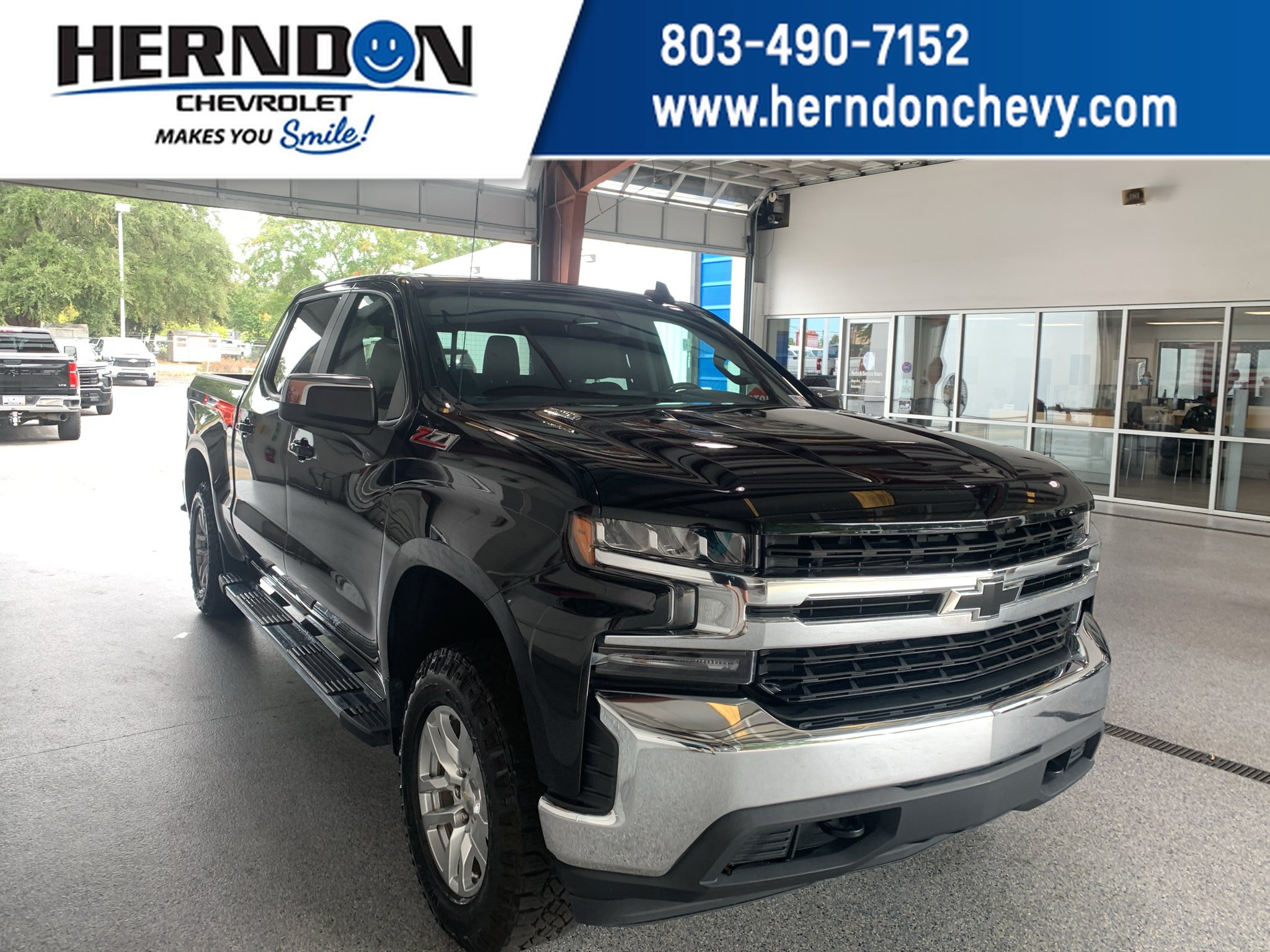 Used 2020 Chevrolet Silverado 1500 LT w/ All-Star Edition AWD/4WD image 1