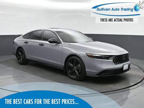 Used 2023 Honda Accord Sport image 1