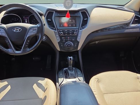 Used 2017 Hyundai Santa Fe Sport 2.0T FWD image 12