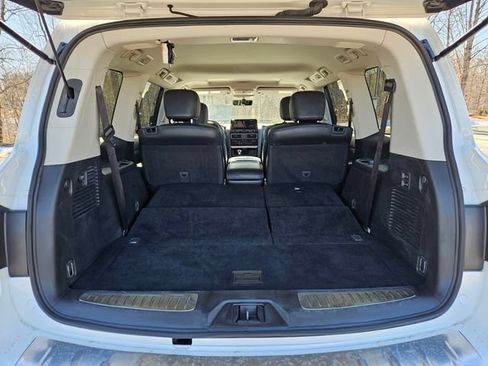 Used 2024 INFINITI QX80 Luxe AWD/4WD image 17