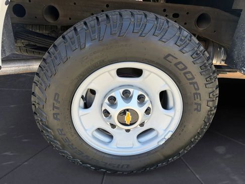 Used 2018 Chevrolet Silverado 2500 W/T w/ WT Convenience Package RWD image 40