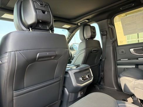 New 2026 Ford Expedition Max Platinum AWD/4WD image 19