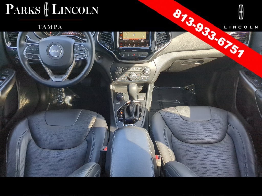 Used 2019 Jeep Cherokee Limited w/ Technology Group AWD/4WD image 12