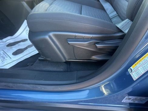 New 2026 Chevrolet Equinox LT w/ LPO, Floor Liner Package image 18