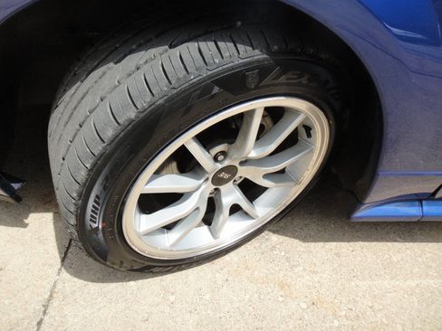 Used 2003 Ford Mustang GT RWD image 19