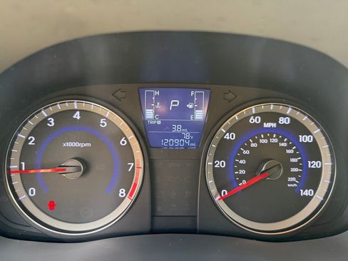 Used 2016 Hyundai Accent SE FWD image 26