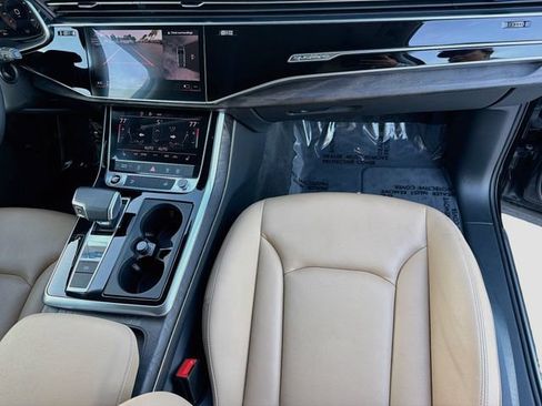 Certified 2025 Audi Q7 2.0T Premium AWD/4WD image 18