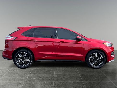 Used 2020 Ford Edge ST w/ Equipment Group 401A AWD/4WD image 11