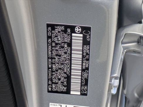 New 2026 Toyota Prius Plug-In Hybrid FWD image 16