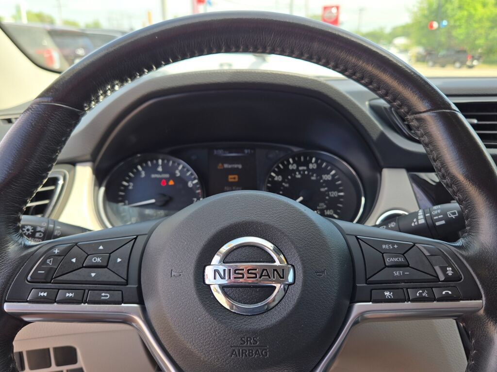 Used 2018 Nissan Rogue Sport SL w/ SL Premium Package AWD/4WD image 33