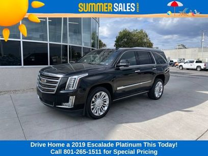 Used 2019 Cadillac Escalade Platinum