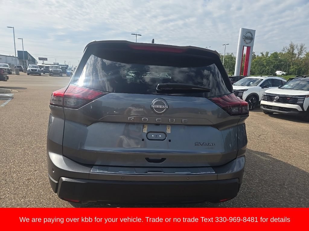 Used 2024 Nissan Rogue SV w/ SV Premium Package AWD/4WD image 6