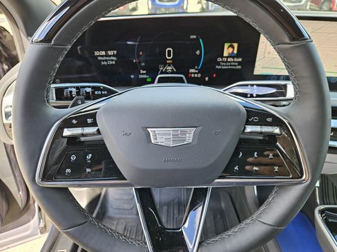 New 2025 Cadillac Lyriq Luxury image 34