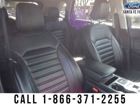 Used 2024 Ford Edge SEL image 26