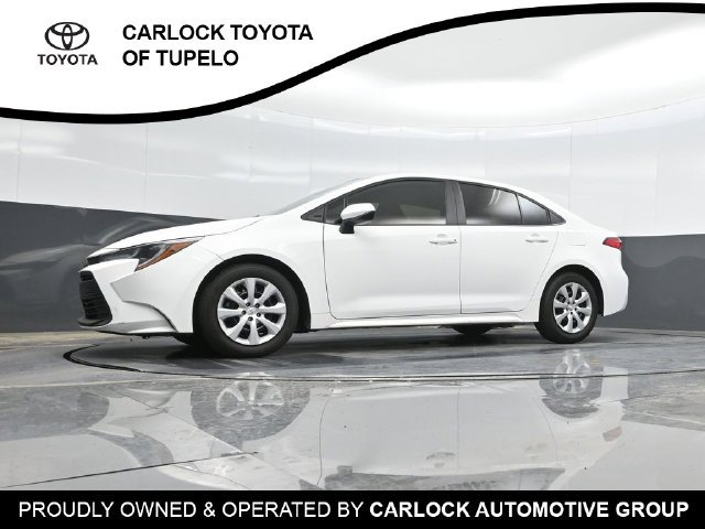 Used 2024 Toyota Corolla LE FWD image 42