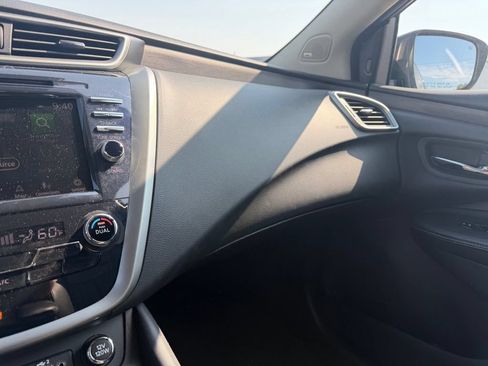Used 2020 Nissan Murano Platinum w/ Cargo Package FWD image 20