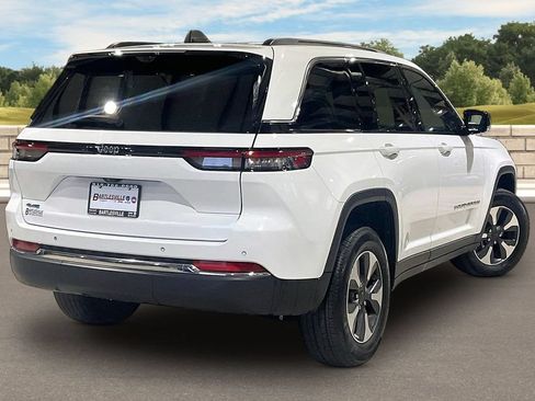 Used 2023 Jeep Grand Cherokee 4WD 4xe w/ Luxury Tech Group II image 9