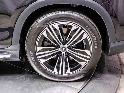 Certified 2024 Mercedes-Benz EQS 450+ SUV image 9