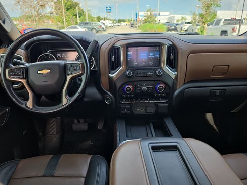 Used 2021 Chevrolet Silverado 3500 High Country AWD/4WD image 7