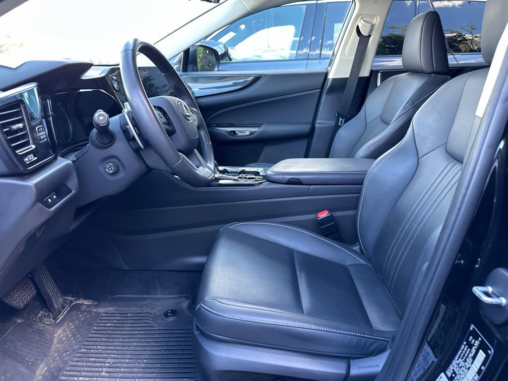 Used 2024 Lexus NX 350 AWD image 4