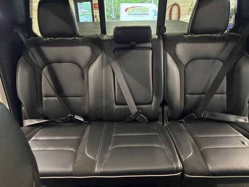 Used 2023 RAM 1500 Laramie AWD/4WD image 29