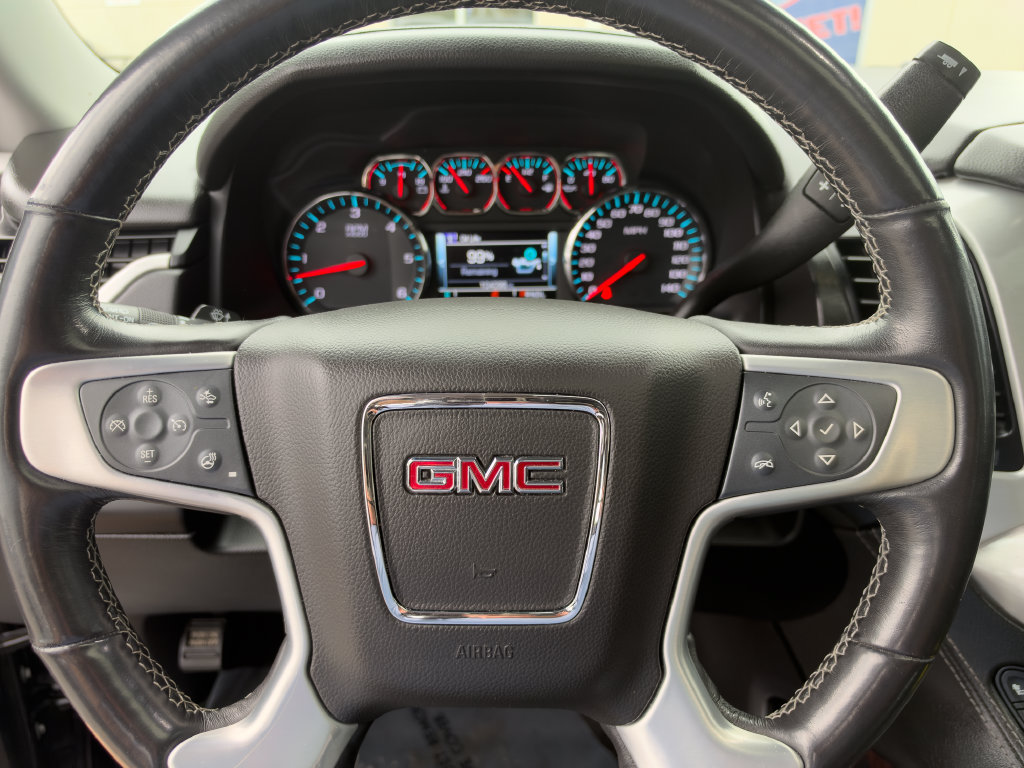 Used 2020 GMC Yukon XL SLT AWD/4WD image 28
