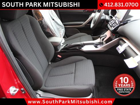 Used 2026 Mitsubishi Eclipse Cross LE image 13