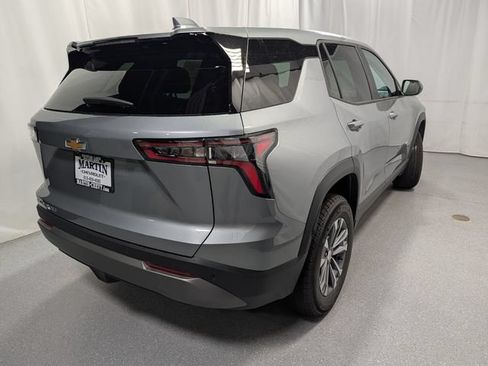 New 2026 Chevrolet Equinox LT AWD/4WD image 3