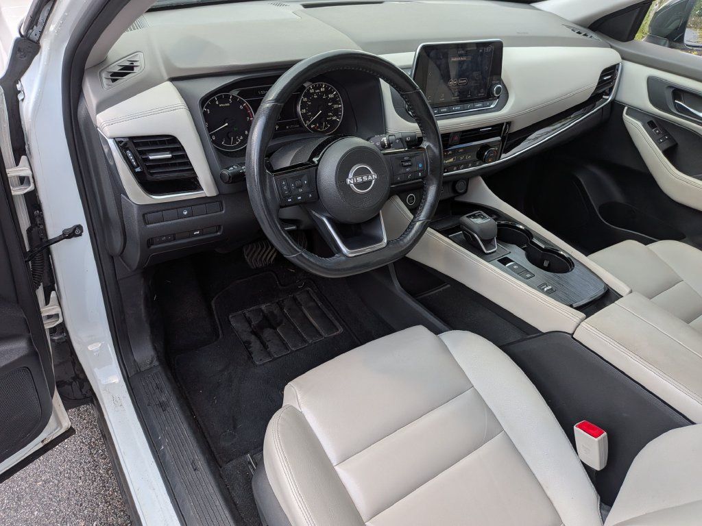 Used 2022 Nissan Rogue SL FWD image 13
