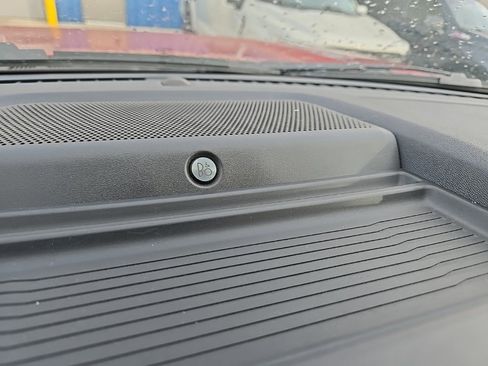 Used 2024 Ford F250 Platinum w/ FX4 Off-Road Package image 27