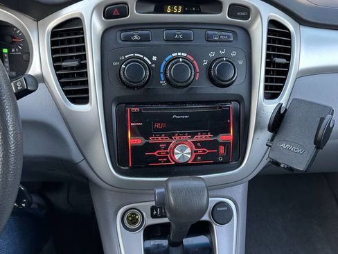 Used 2007 Toyota Highlander Sport image 11