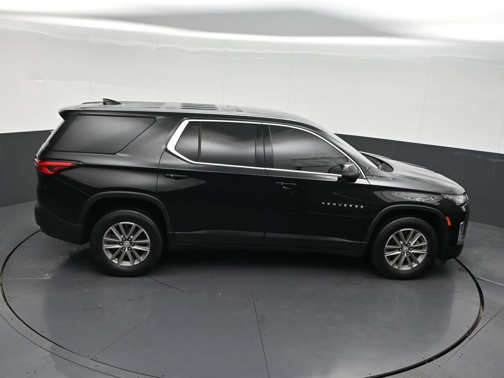 Used 2023 Chevrolet Traverse LS FWD image 22